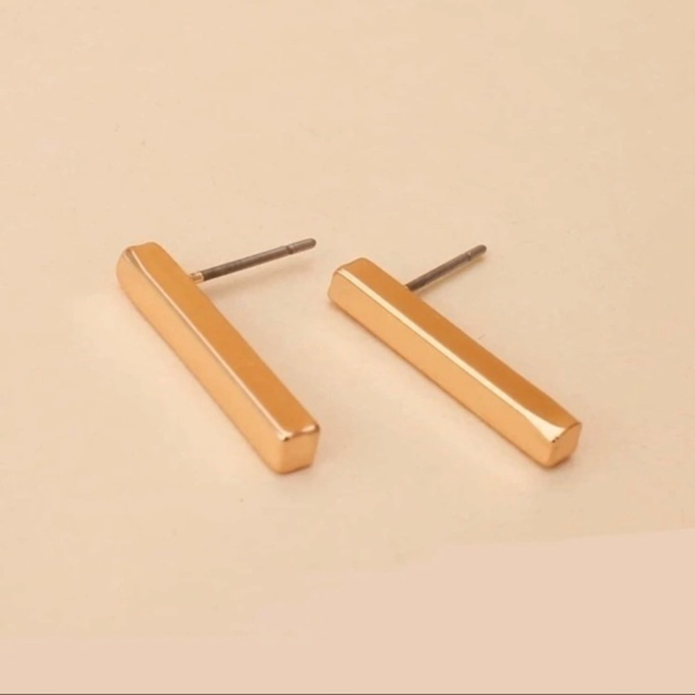 3/$30 💛 Metal Bar Earrings